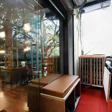 Sunrise Hostel Dormitory 뭄바이 외부 사진